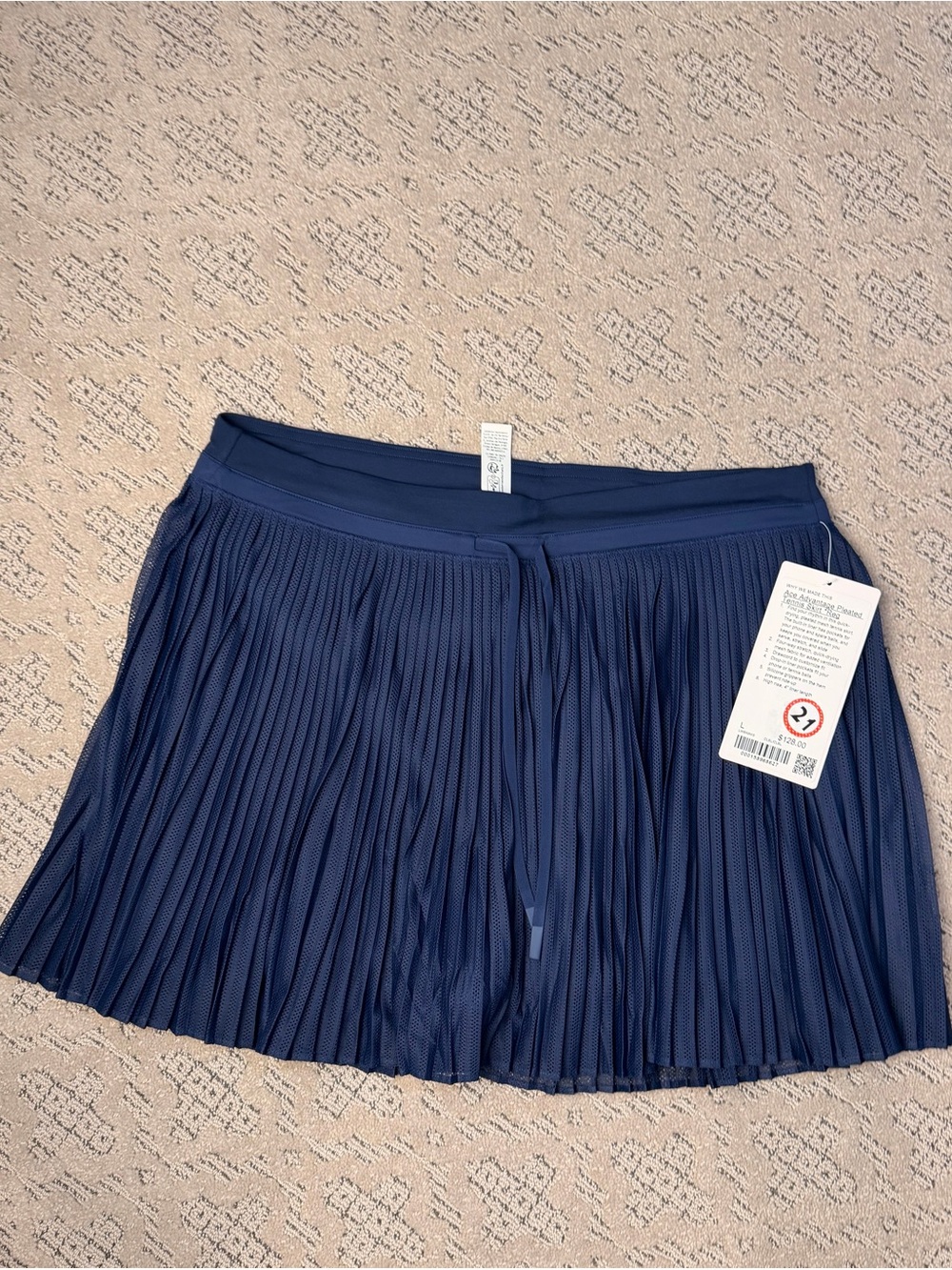 Lululemon Ace Advantage pleated skirt  size L